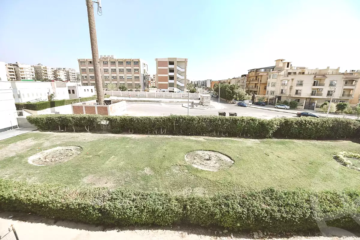 https://aqarmap.com.eg/ar/listing/7186568-for-sale-cairo-new-cairo-el-ahyaa-third-neighborhood-street-1