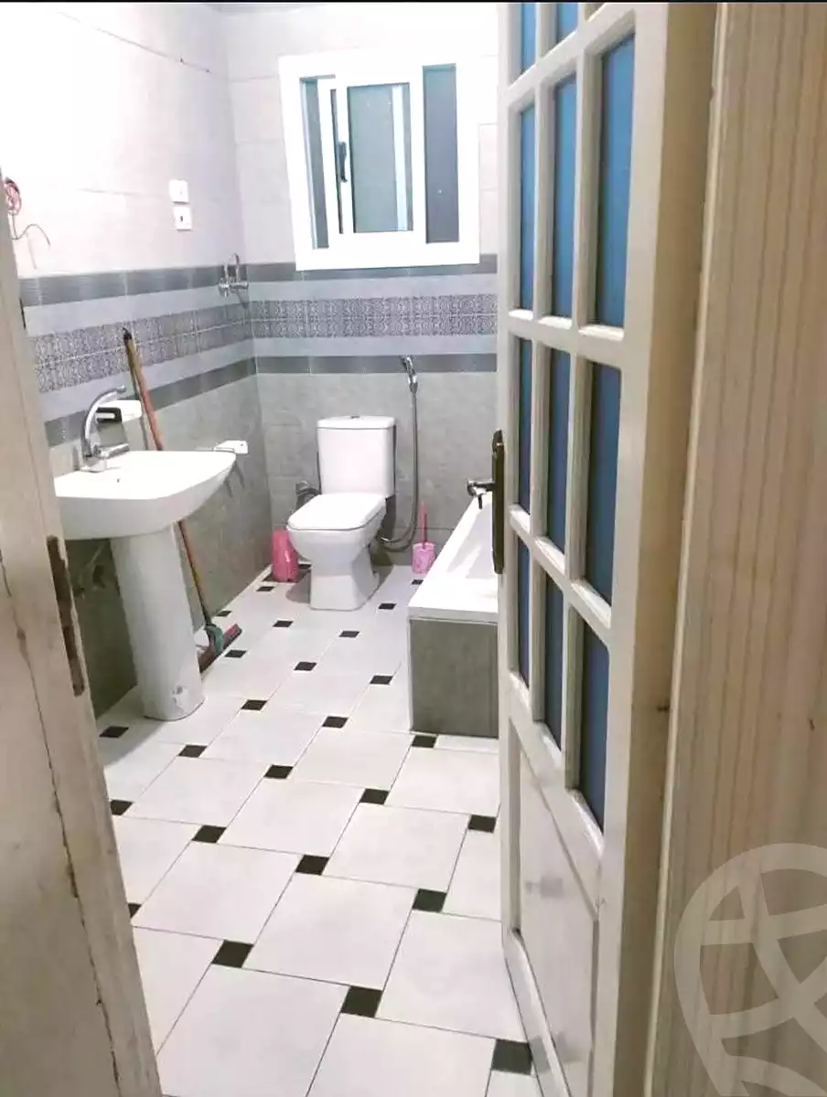 https://aqarmap.com.eg/en/listing/7186584-for-sale-alexandria-sydy-bshr-sydy-bshr-bhry
