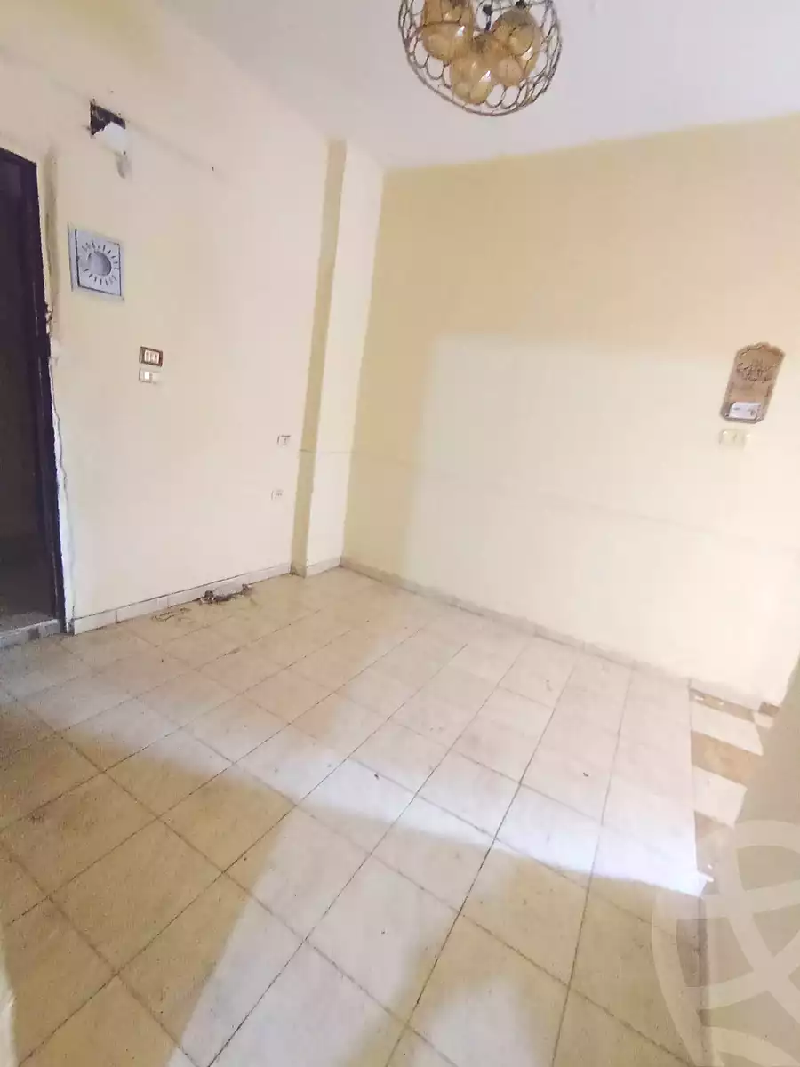 https://aqarmap.com.eg/ar/listing/7186643-for-sale-cairo-helwan-helwan-el-sharkeya-ismael-kamel-st
