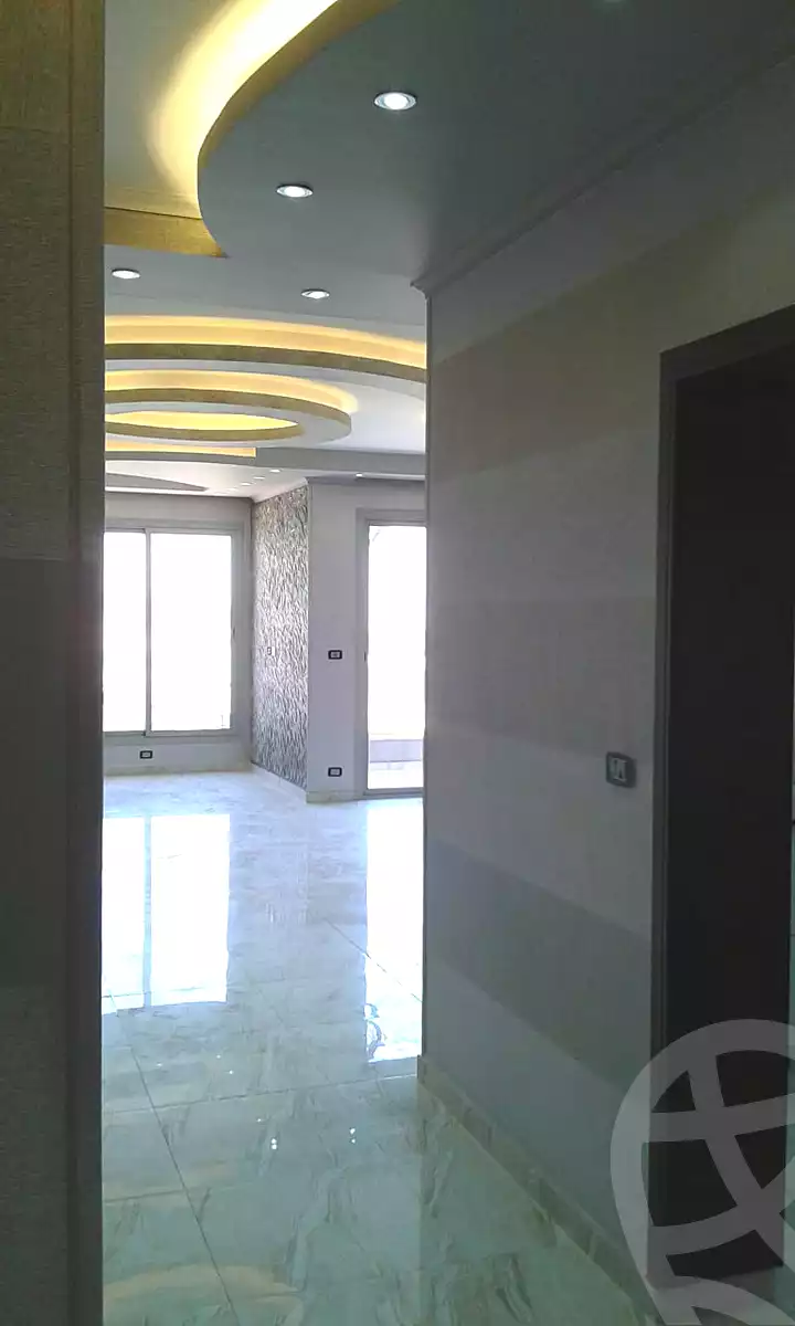 https://aqarmap.com.eg/ar/listing/7186902-for-rent-cairo-new-cairo-compounds-village-garden-kattameya