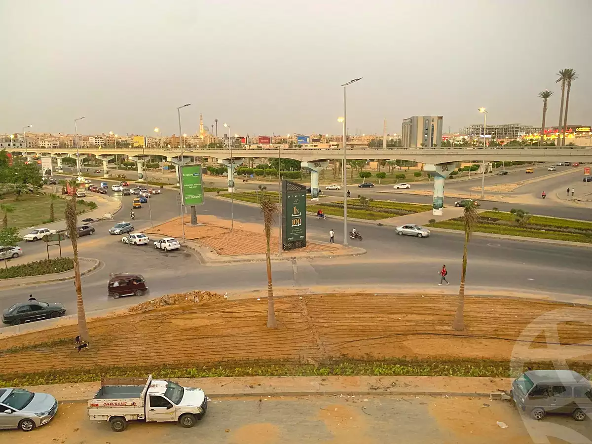 https://aqarmap.com.eg/ar/listing/7186933-for-rent-cairo-6th-of-october-el-ahyaa-neighborhood-7th-el-madina-el-monawwara-st