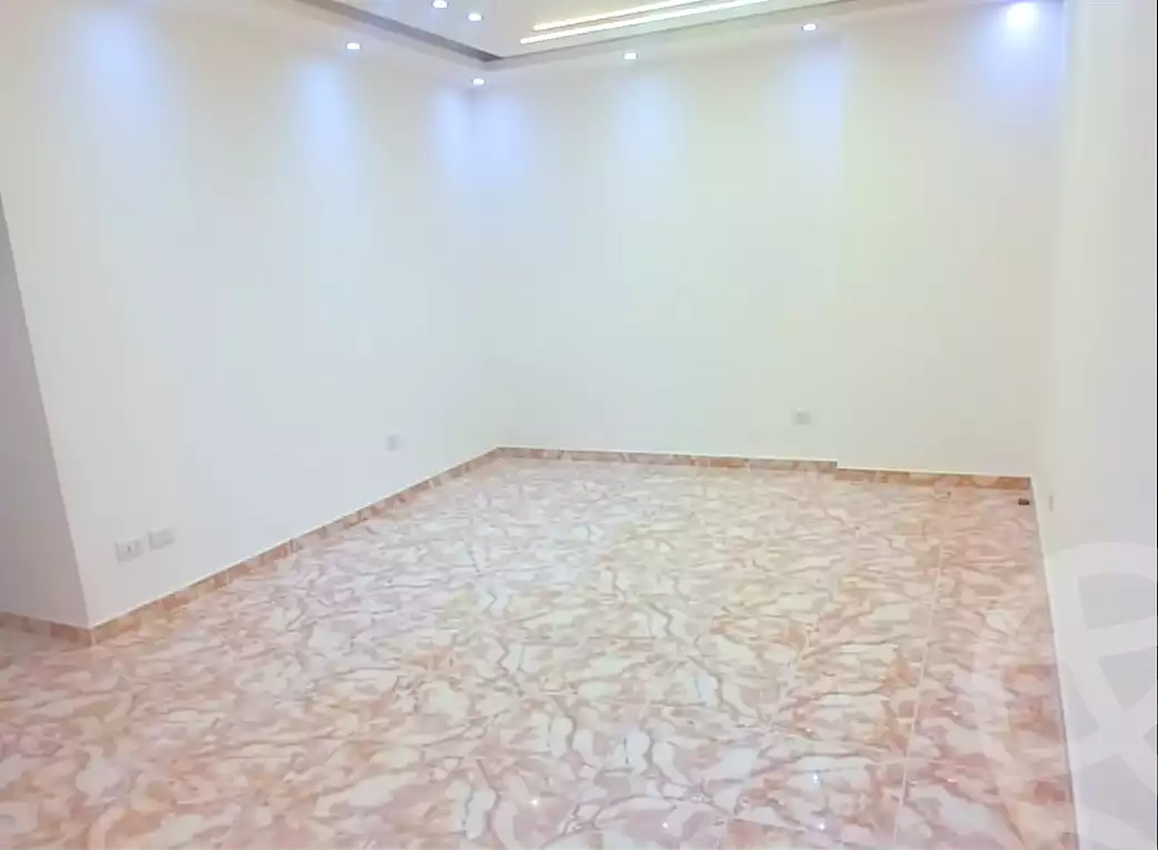 https://aqarmap.com.eg/en/listing/7187178-for-sale-alexandria-sydy-bshr