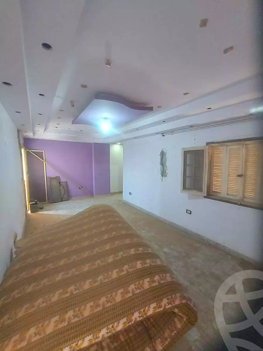 https://aqarmap.com.eg/ar/listing/7187330-for-sale-cairo-helwan-el-shareaa-el-sharby-st