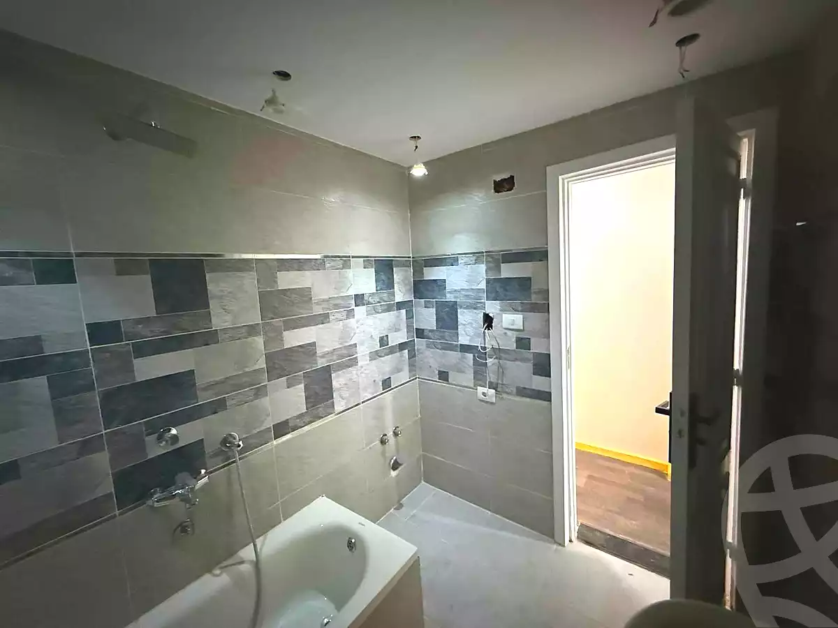https://aqarmap.com.eg/ar/listing/7187455-for-sale-cairo-helwan-helwan-el-sharkeya-khesro-basha-st