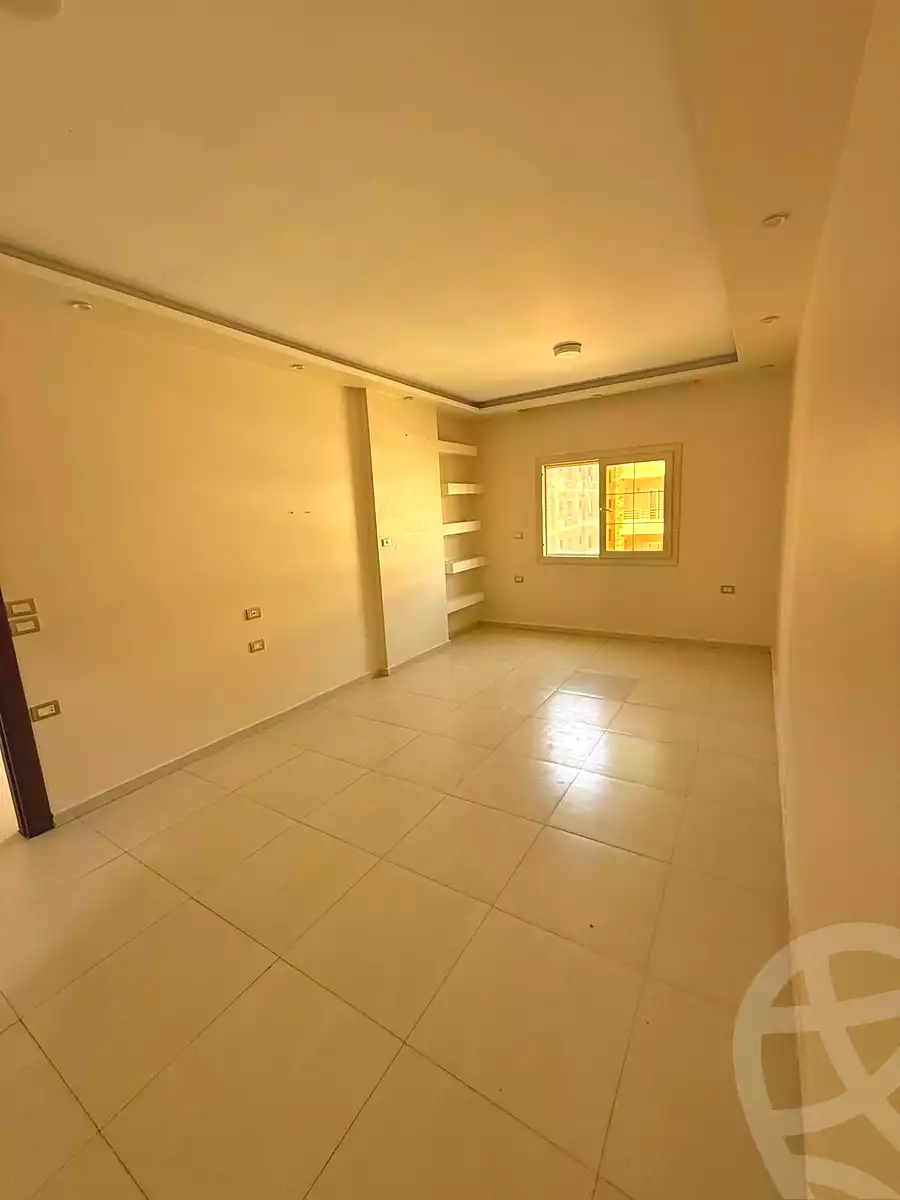https://aqarmap.com.eg/ar/listing/7187411-for-rent-cairo-new-cairo-el-lotus-lotus-north-lmntq-lthny-llwts-lshmly