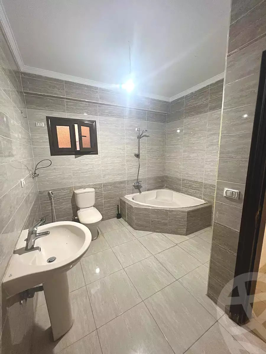 https://aqarmap.com.eg/ar/listing/7187570-for-rent-cairo-new-cairo-el-narges-el-narges-5-moushir-ahmed-ismail-st