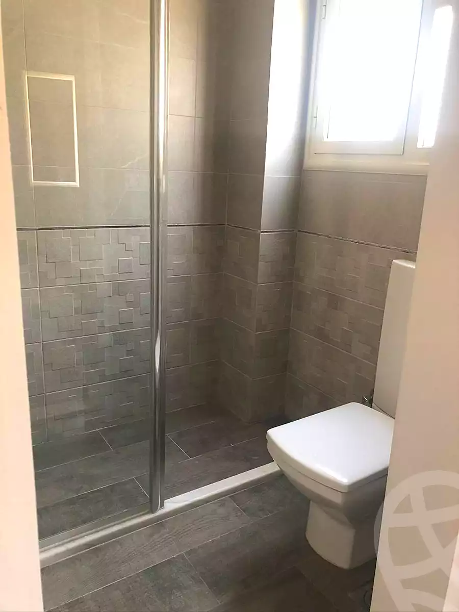 https://aqarmap.com.eg/en/listing/7187613-for-sale-cairo-new-cairo-compounds-kmbwnd-ldf-lwtny
