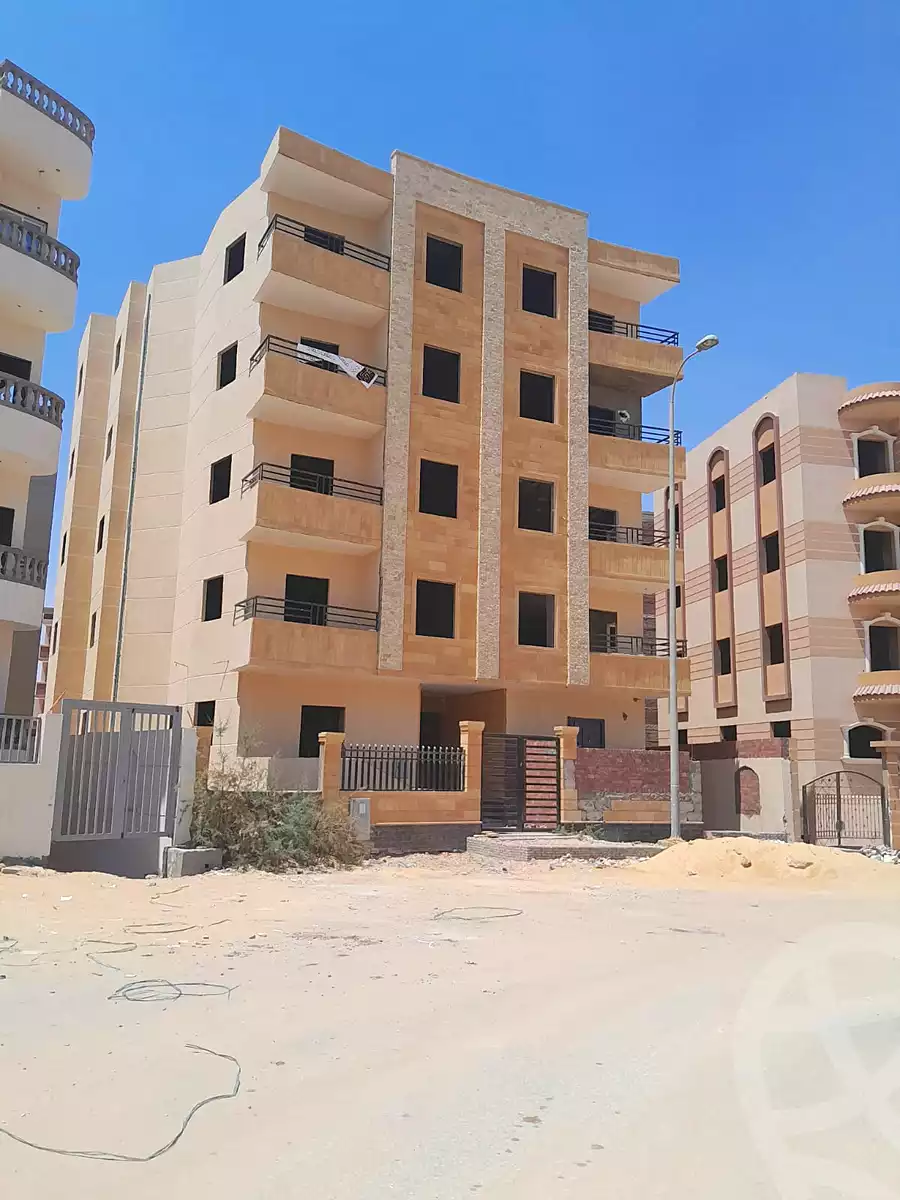 https://aqarmap.com.eg/en/listing/7187540-for-sale-cairo-6th-of-october-el-ahyaa-neighborhood-9th