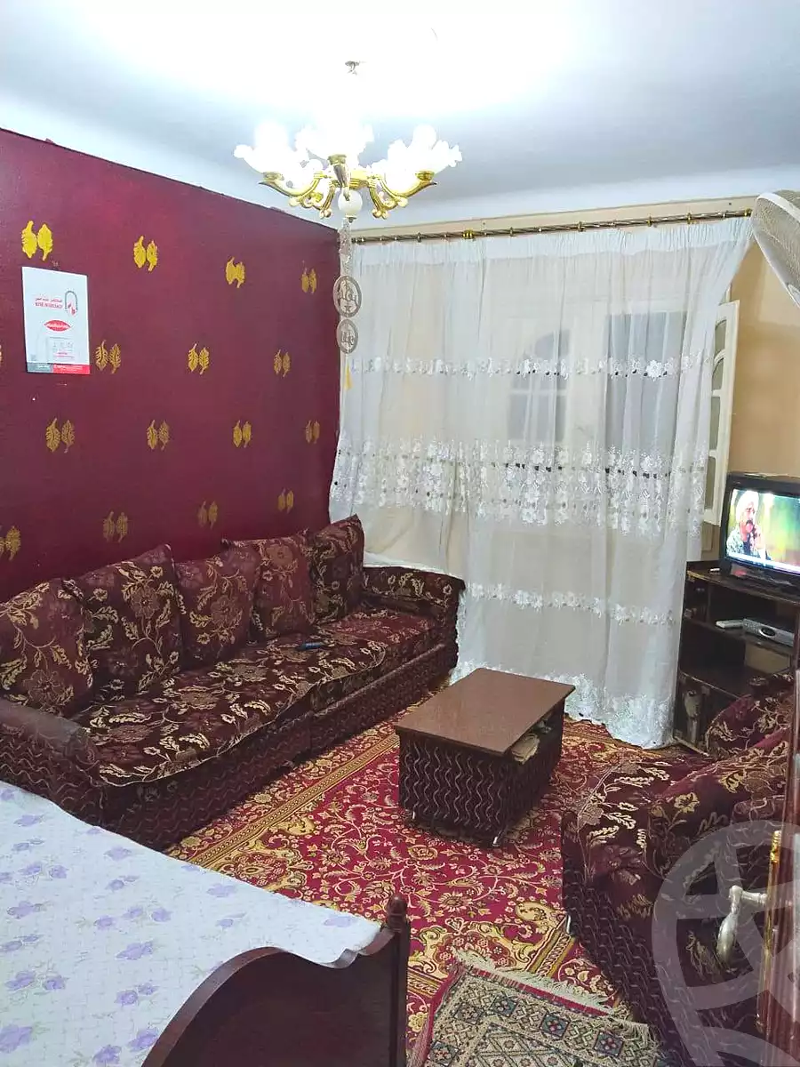 https://aqarmap.com.eg/en/listing/7187789-for-sale-alexandria-al-agamy-el-hanouvel-radwan-st