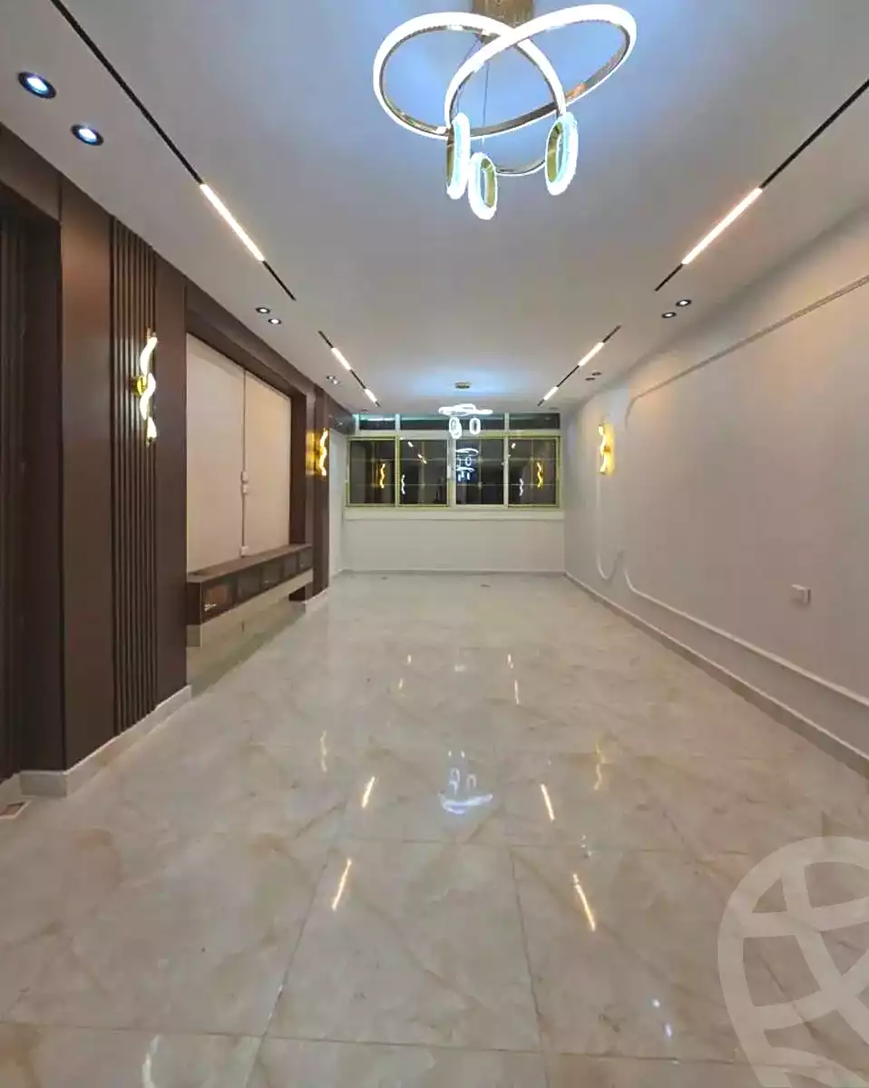 https://aqarmap.com.eg/en/listing/7187987-for-sale-cairo-el-haram-el-lebeny-el-magzar-el-aly-st