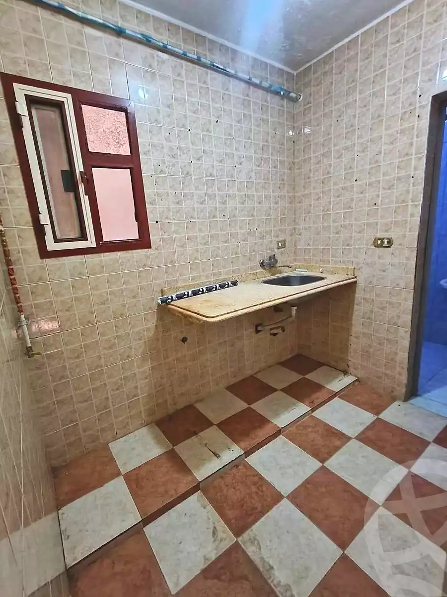 https://aqarmap.com.eg/ar/listing/7188060-for-sale-alexandria-lsywf-el-falki