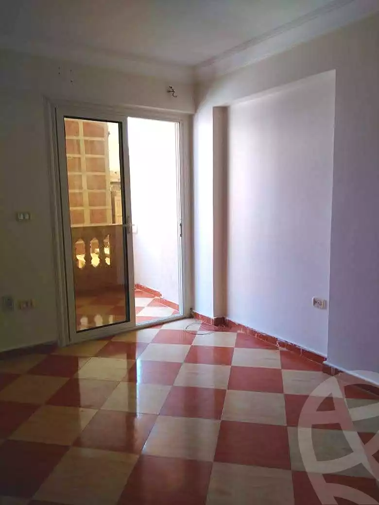 https://aqarmap.com.eg/ar/listing/7188149-for-rent-alexandria-miami-shr-jml-bd-lnsr