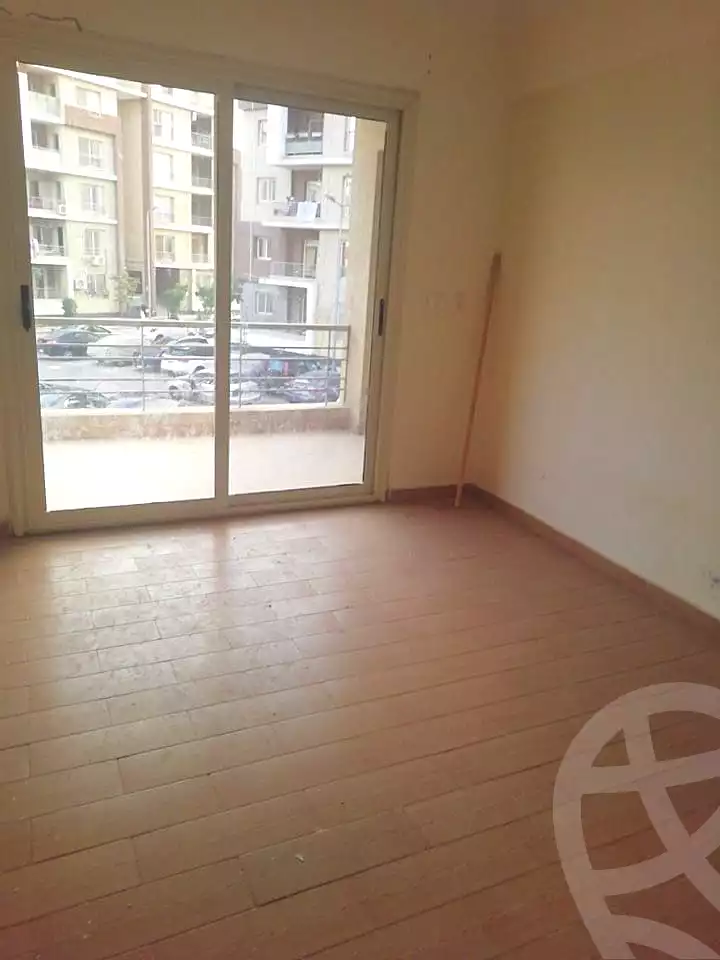 https://aqarmap.com.eg/en/listing/7188152-for-sale-cairo-new-cairo-compounds-dar-misr-el-koronfel