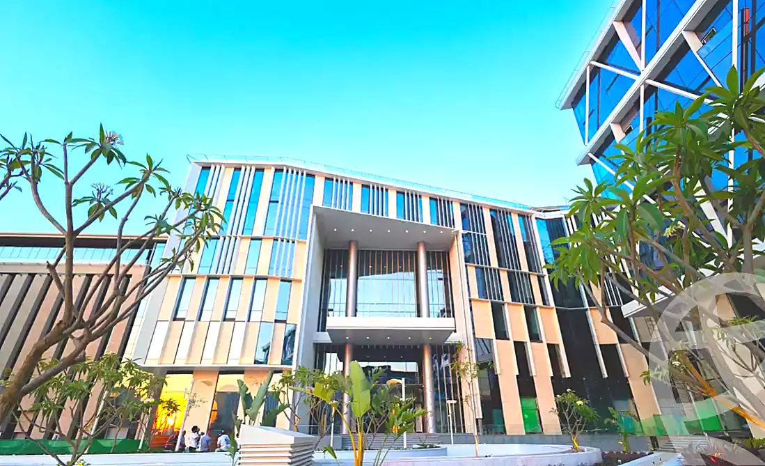 https://aqarmap.com.eg/ar/listing/7171767-for-rent-cairo-new-cairo-compounds-kyrw-byzns-blz-btr-hwm-llttwyr