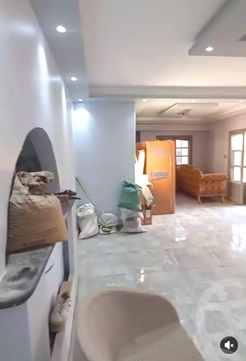 https://aqarmap.com.eg/ar/listing/7188203-for-sale-alexandria-al-agamy-bw-ywsf-hosni-mubarak-st