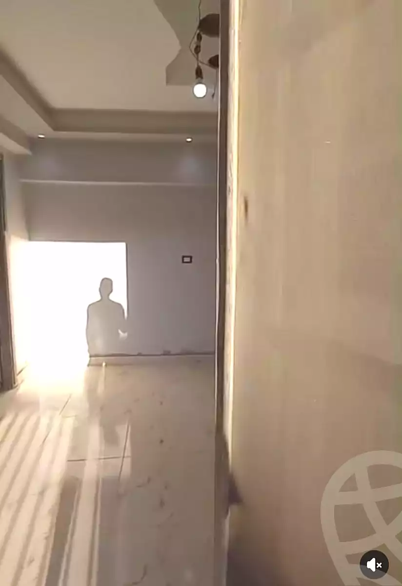 https://aqarmap.com.eg/ar/listing/7188203-for-sale-alexandria-al-agamy-bw-ywsf-hosni-mubarak-st