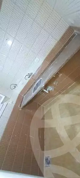 https://aqarmap.com.eg/ar/listing/7188404-for-sale-alexandria-al-agamy-bw-ywsf