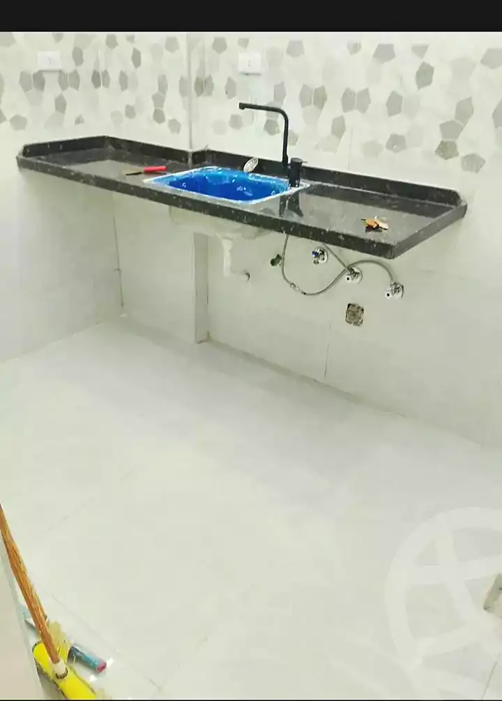 https://aqarmap.com.eg/en/listing/7188591-for-sale-alexandria-al-agamy-el-hanouvel