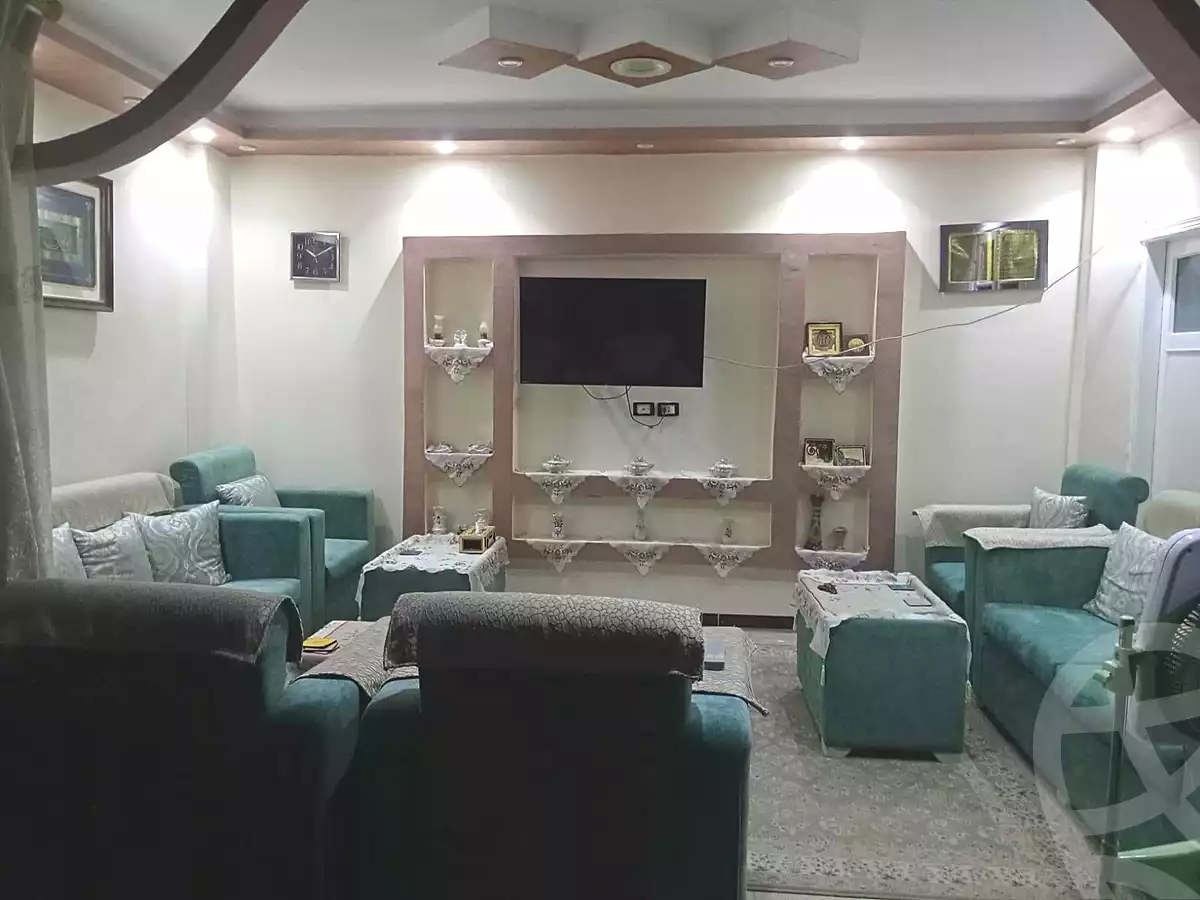 https://aqarmap.com.eg/ar/listing/7188700-for-sale-cairo-helwan-sherif-st
