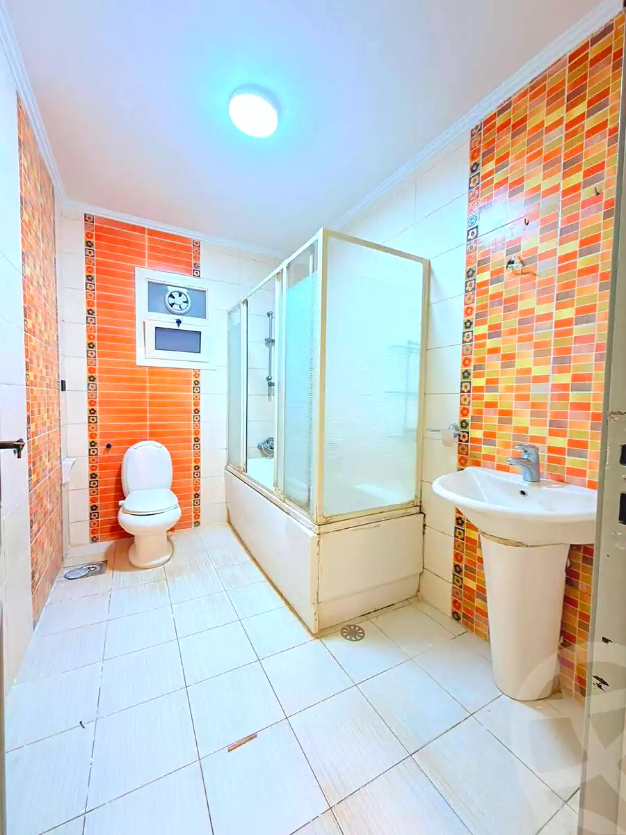 https://aqarmap.com.eg/en/listing/7188944-for-sale-alexandria-al-agamy