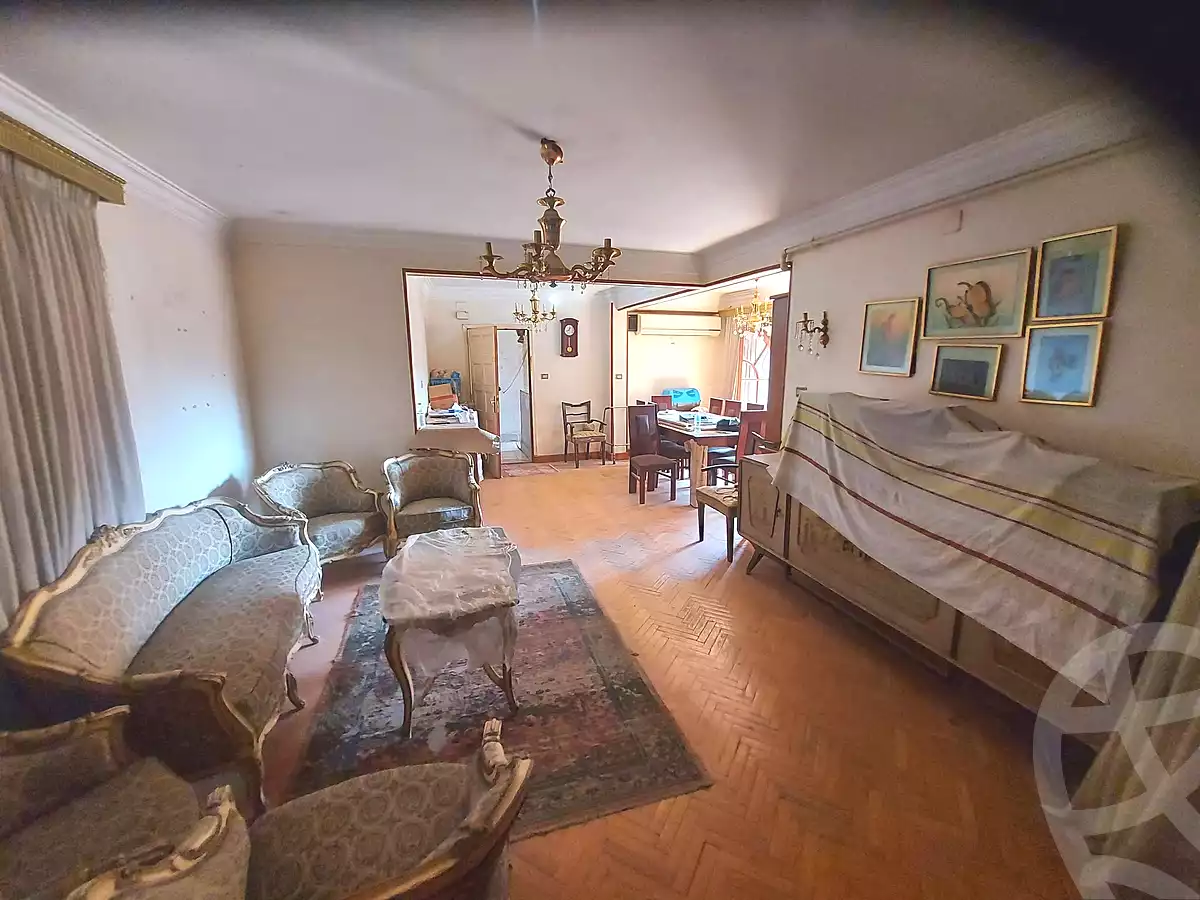 https://aqarmap.com.eg/ar/listing/7189043-for-sale-cairo-helwan-helwan-el-sharkeya-mostafa-safwat-st