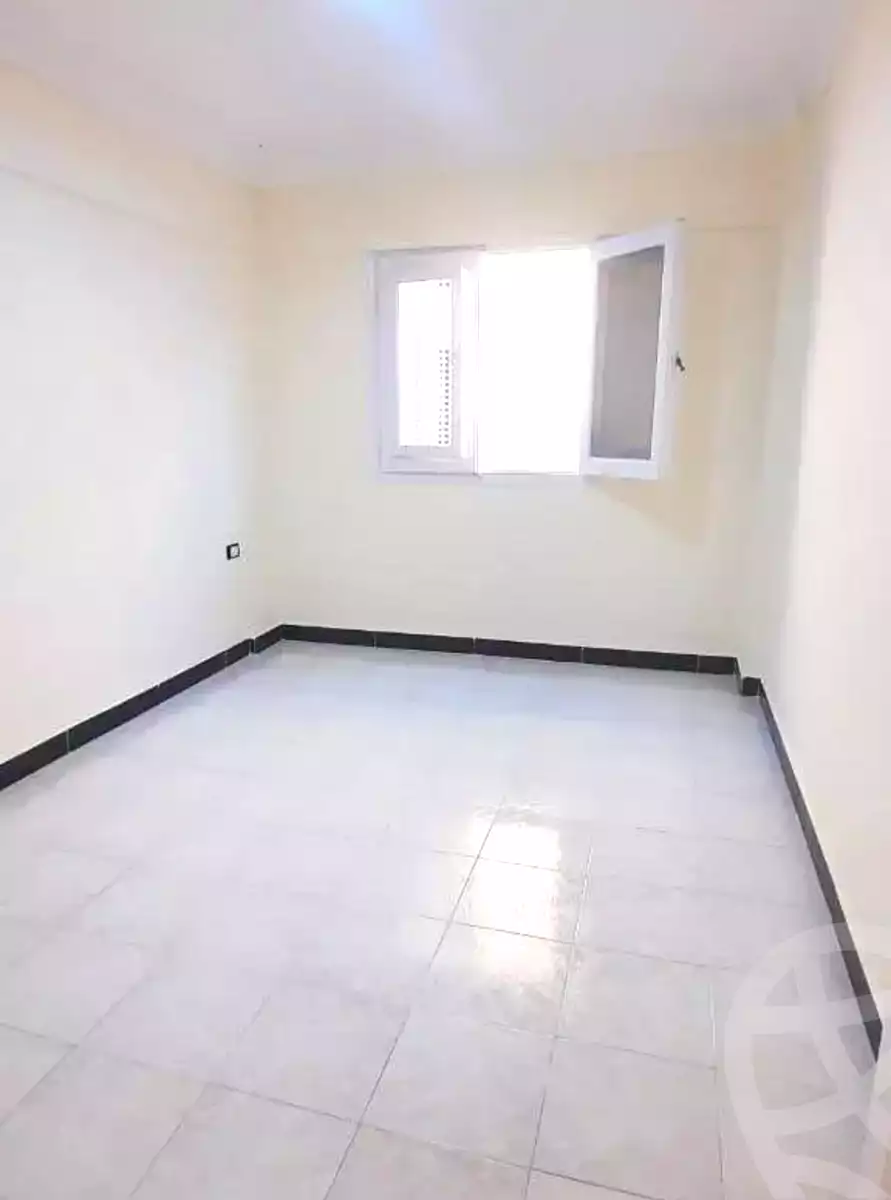 https://aqarmap.com.eg/en/listing/7189089-for-sale-alexandria-al-agamy-shataa-el-nakheel