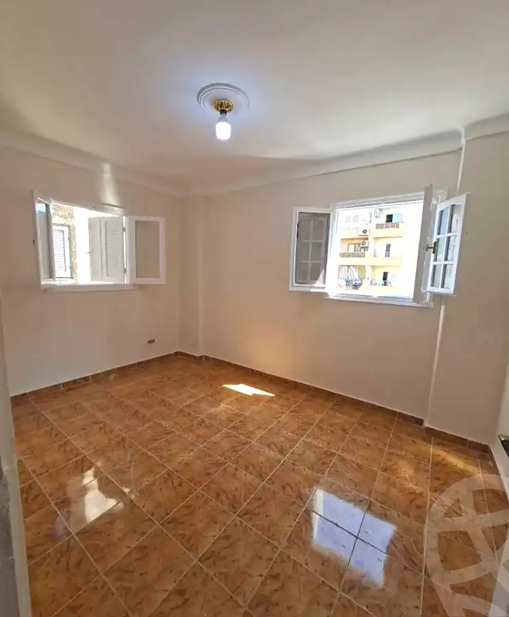 https://aqarmap.com.eg/en/listing/7189125-for-sale-alexandria-el-asafra-shr-jml-bd-lnsr