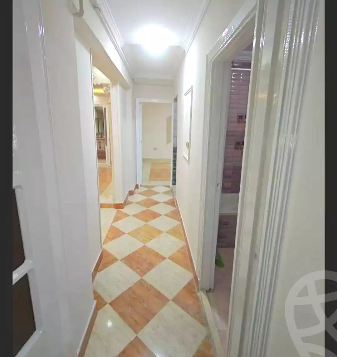 https://aqarmap.com.eg/en/listing/7189138-for-sale-alexandria-al-agamy-el-hanouvel-gabir-hafez-st