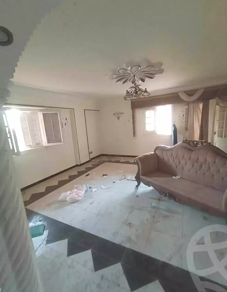https://aqarmap.com.eg/en/listing/7189301-for-sale-alexandria-al-agamy-lbytsh-el-hanafeya-st