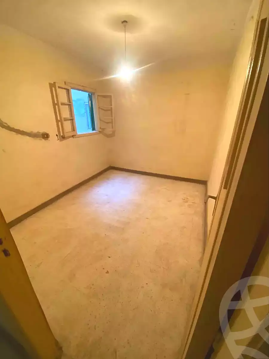 https://aqarmap.com.eg/ar/listing/7189453-for-sale-alexandria-ganaklis
