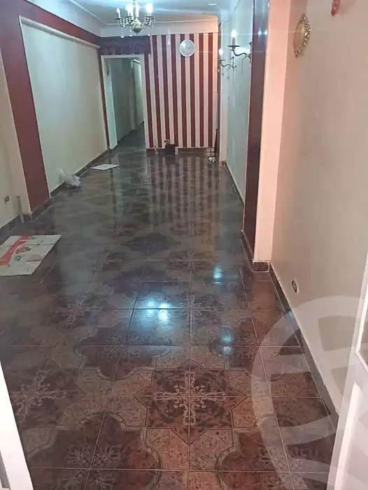 https://aqarmap.com.eg/en/listing/7189552-for-sale-alexandria-moharram-bey-othman-galal-st