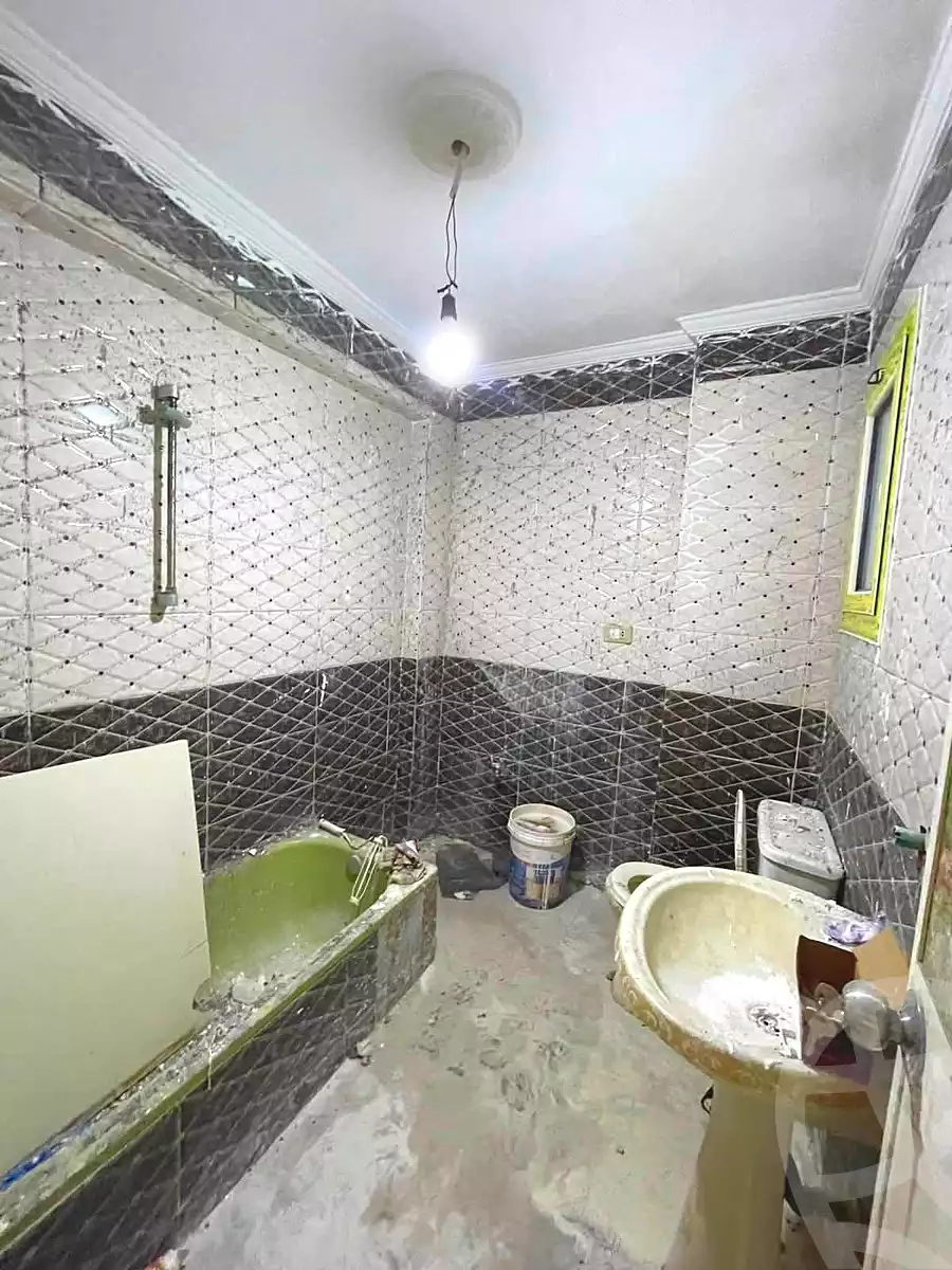 https://aqarmap.com.eg/ar/listing/7189600-for-sale-alexandria-al-agamy-lbytsh-qased-kareem-st
