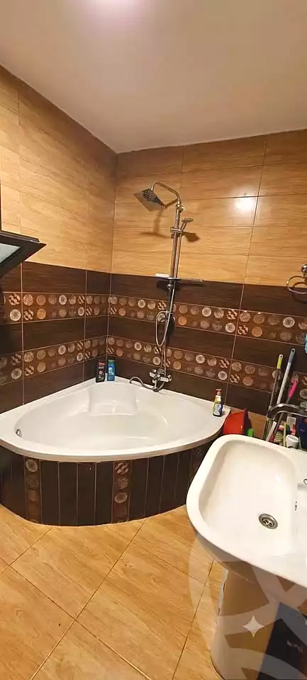 https://aqarmap.com.eg/ar/listing/7189798-for-sale-cairo-el-haram-el-lebeny-el-magzar-el-aly-st