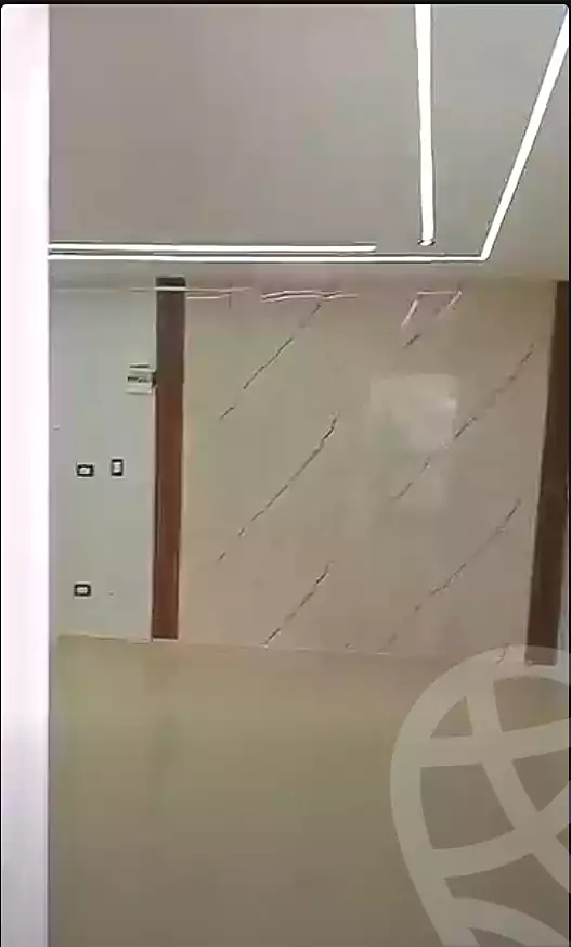 https://aqarmap.com.eg/ar/listing/7189825-for-sale-alexandria-miami-mahmoud-el-isawy-st