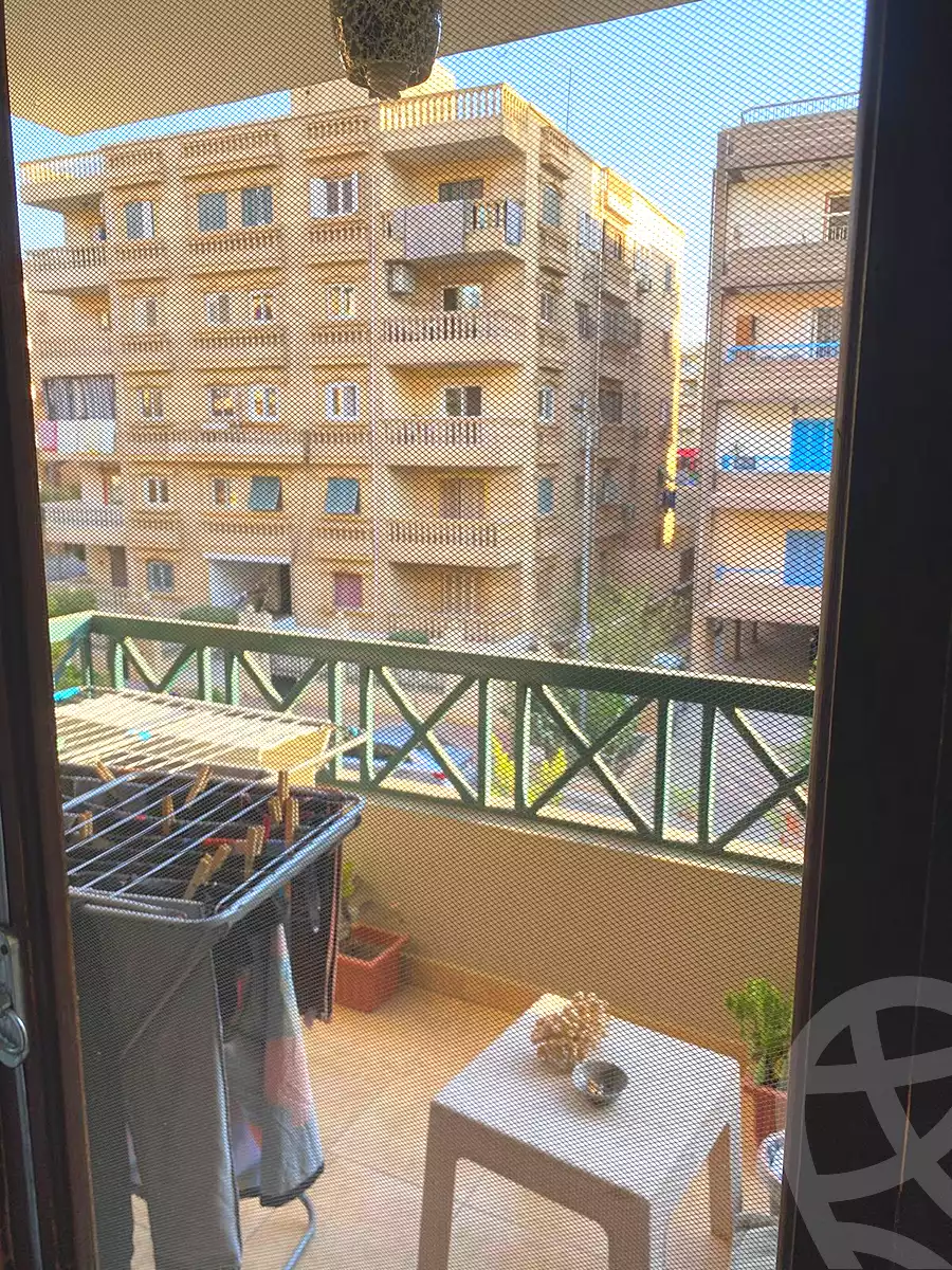 https://aqarmap.com.eg/en/listing/7189827-for-sale-cairo-mokattam-lhdb-l-ly-el-madina-el-monawara-st