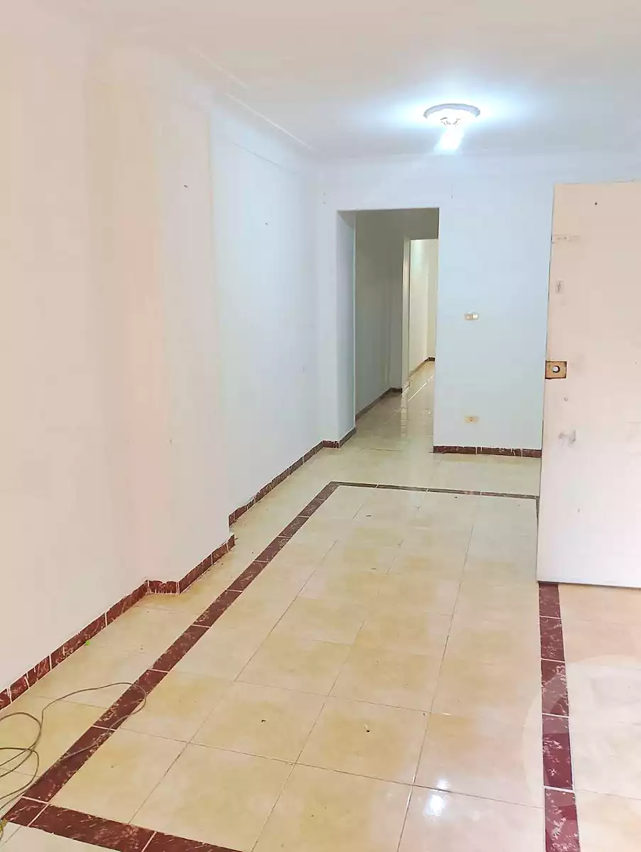 https://aqarmap.com.eg/ar/listing/7189995-for-sale-alexandria-sydy-bshr-sydy-bshr-bhry-ali-pasha-ibrahim-st