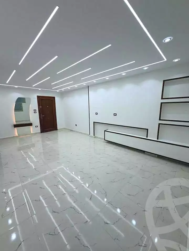 https://aqarmap.com.eg/en/listing/7189998-for-sale-alexandria-lsywf-el-falki