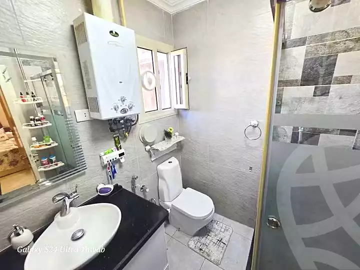 https://aqarmap.com.eg/en/listing/7190011-for-sale-alexandria-al-agamy-el-hanouvel