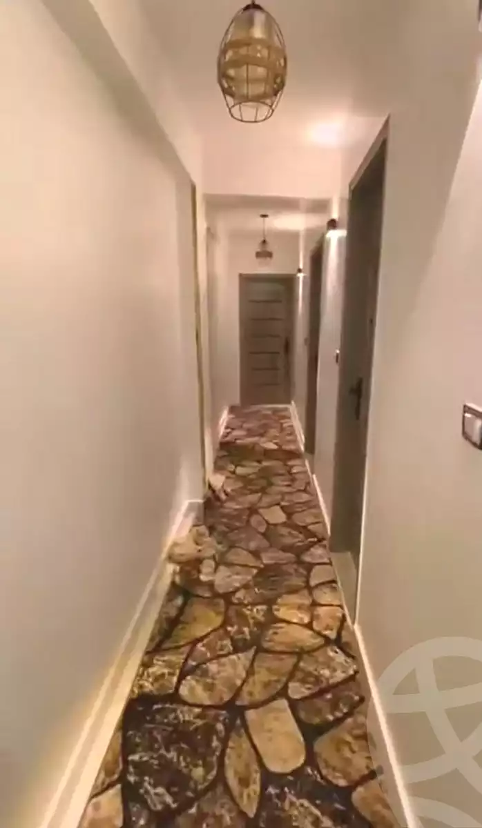 https://aqarmap.com.eg/en/listing/7190077-for-sale-cairo-ain-shams-ahmed-esmat-st