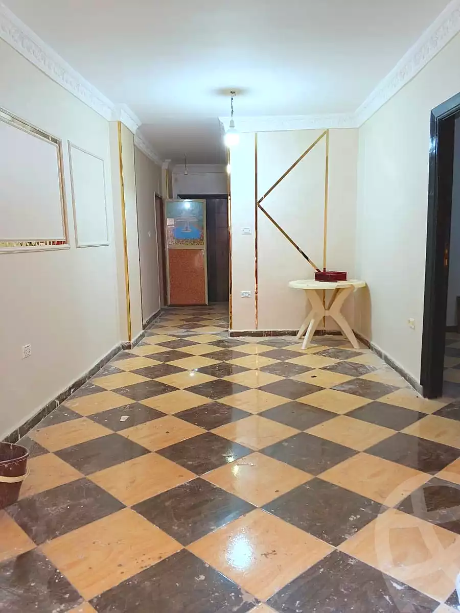 https://aqarmap.com.eg/ar/listing/7190111-for-rent-alexandria-al-agamy-el-hanouvel-el-warsha-st