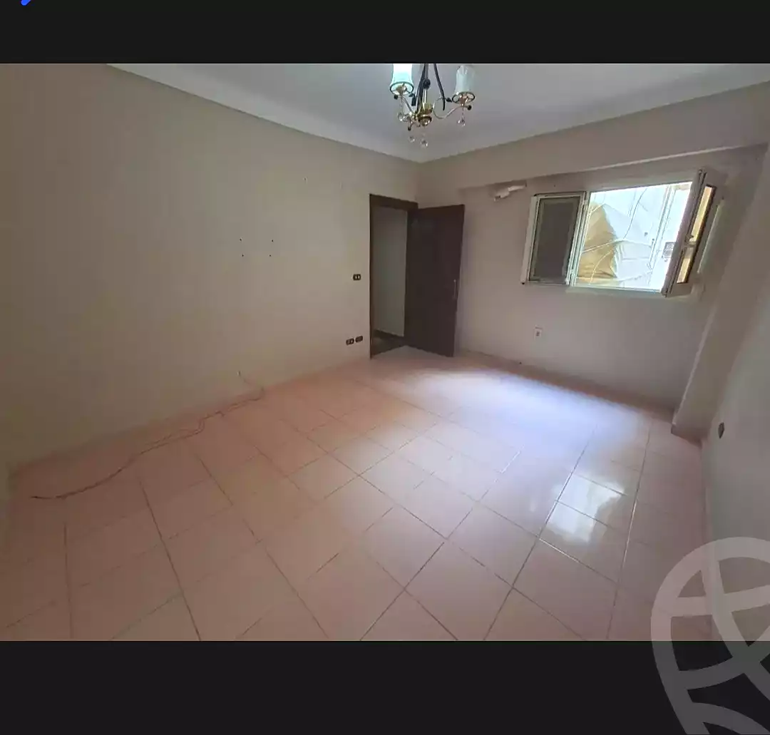 https://aqarmap.com.eg/en/listing/7190180-for-sale-alexandria-sydy-bshr-sydy-bshr-bhry