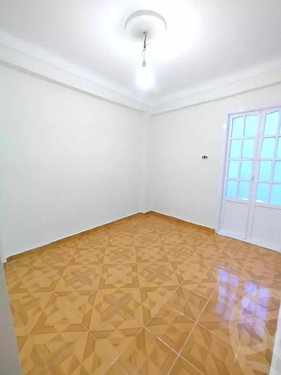 https://aqarmap.com.eg/ar/listing/7190272-for-sale-alexandria-lsywf-el-falki