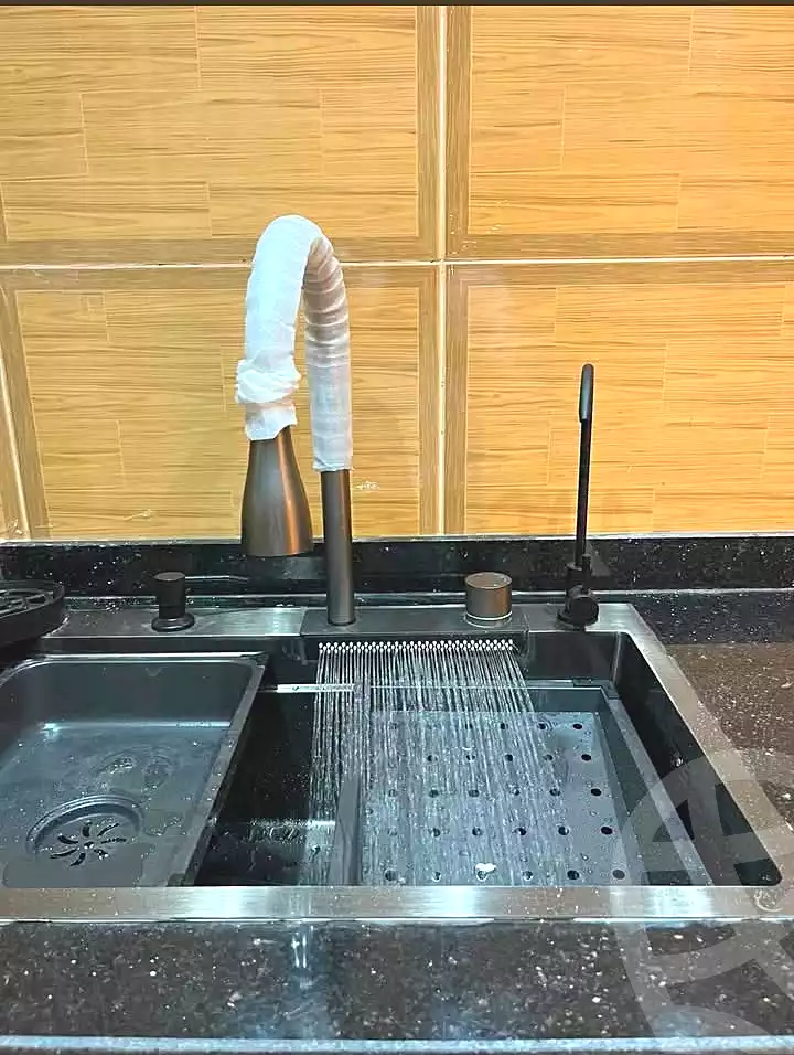 https://aqarmap.com.eg/en/listing/7190279-for-sale-cairo-ain-shams