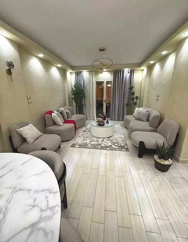 https://aqarmap.com.eg/ar/listing/7190305-for-sale-cairo-ain-shams-alf-maskn-ismail-el-fangari-st