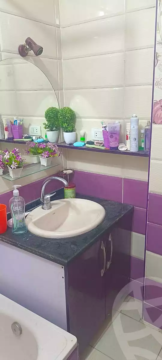 https://aqarmap.com.eg/ar/listing/7190314-for-sale-cairo-helwan-hadayek-helwan-nile-corniche-st