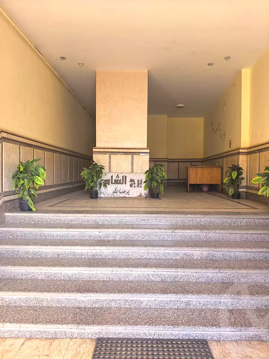 https://aqarmap.com.eg/ar/listing/7190355-for-sale-damietta-mdyn-dmyt-abd-azeem-wazeer-st.