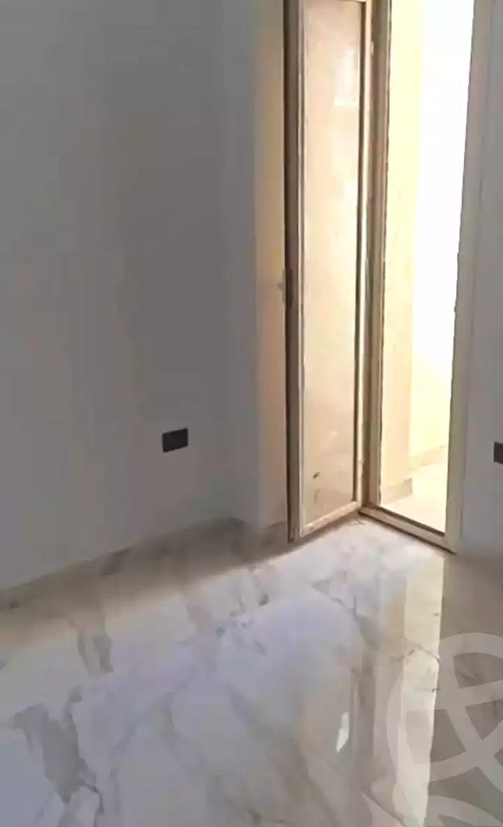https://aqarmap.com.eg/en/listing/7190365-for-rent-alexandria-moharram-bey