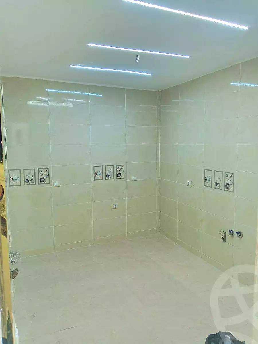 https://aqarmap.com.eg/ar/listing/7190497-for-sale-cairo-helwan-hadayek-helwan-el-eshrein-st