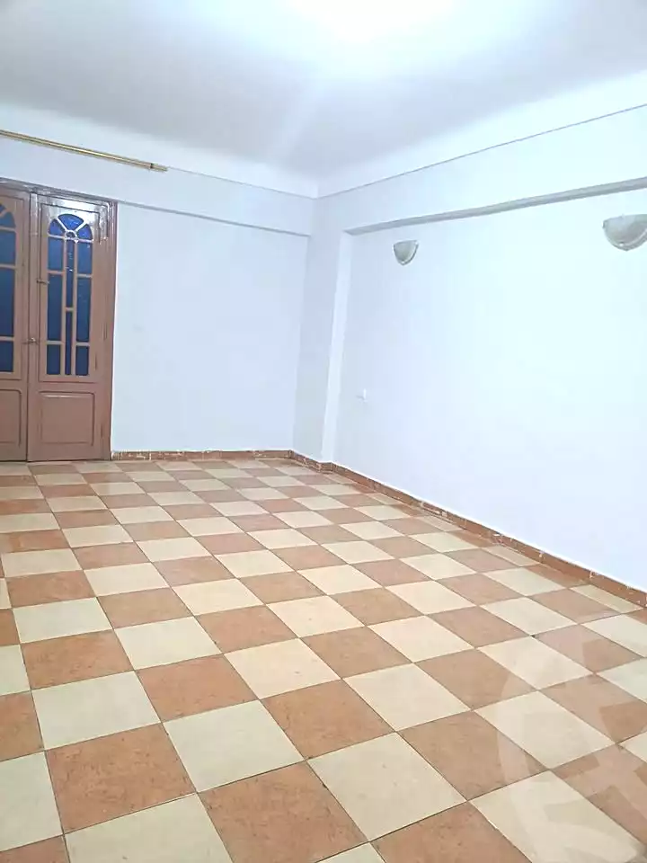 https://aqarmap.com.eg/ar/listing/7190864-for-rent-alexandria-al-agamy-khair-allah-st