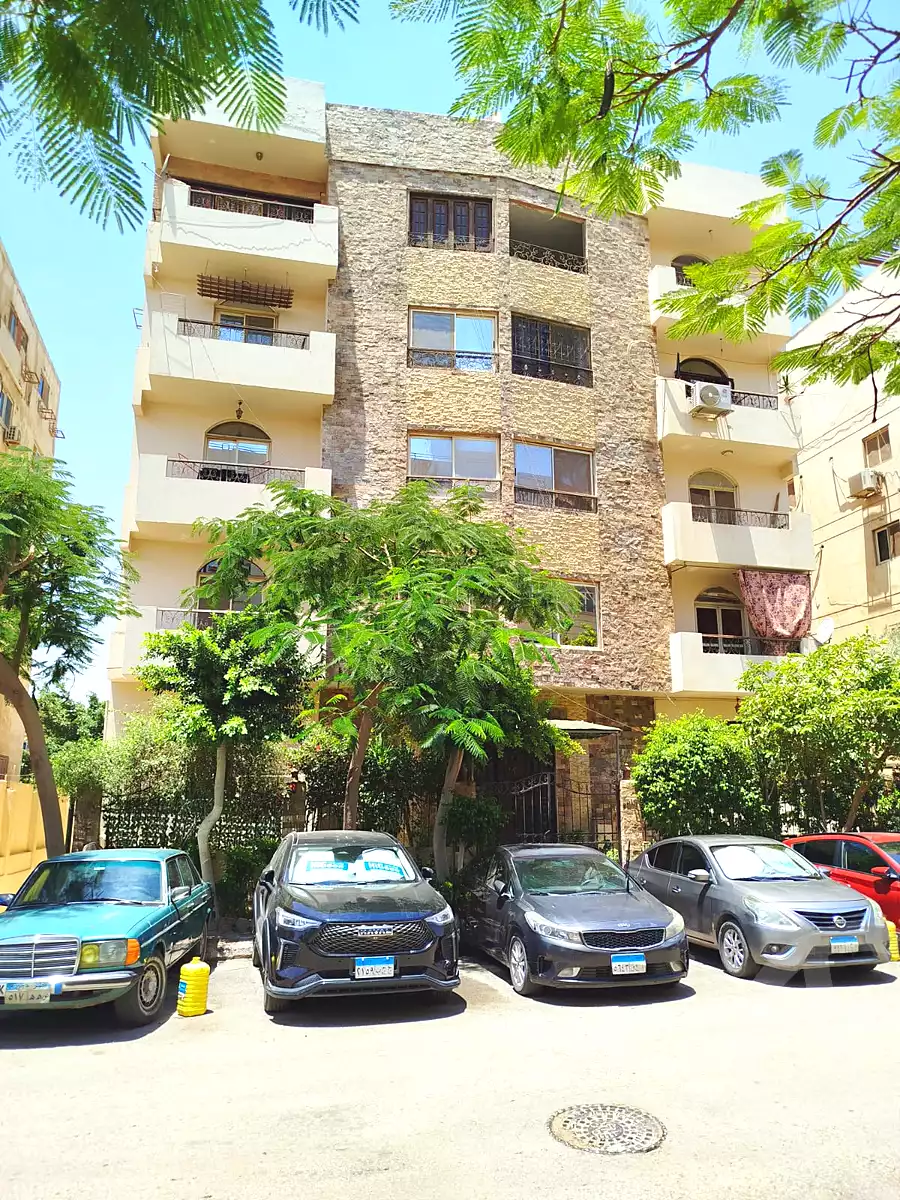 https://aqarmap.com.eg/en/listing/7190958-for-sale-cairo-new-cairo-compounds-kattameya-dunes